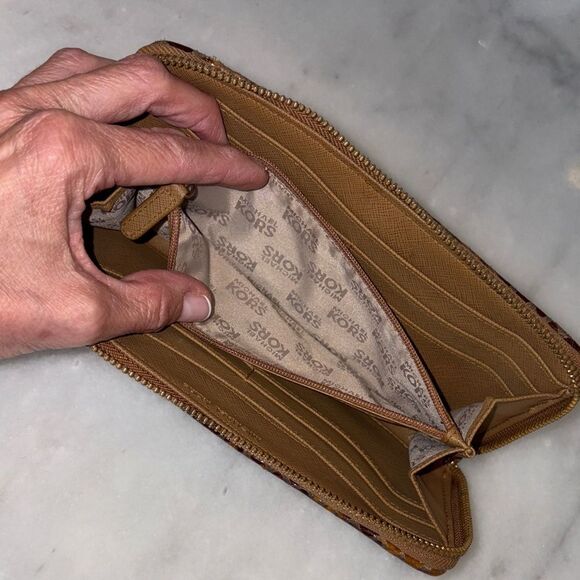 Michael Kors Wallet Leather Snake Moxley Brown Python Full Zip Continental - Picture 14 of 16